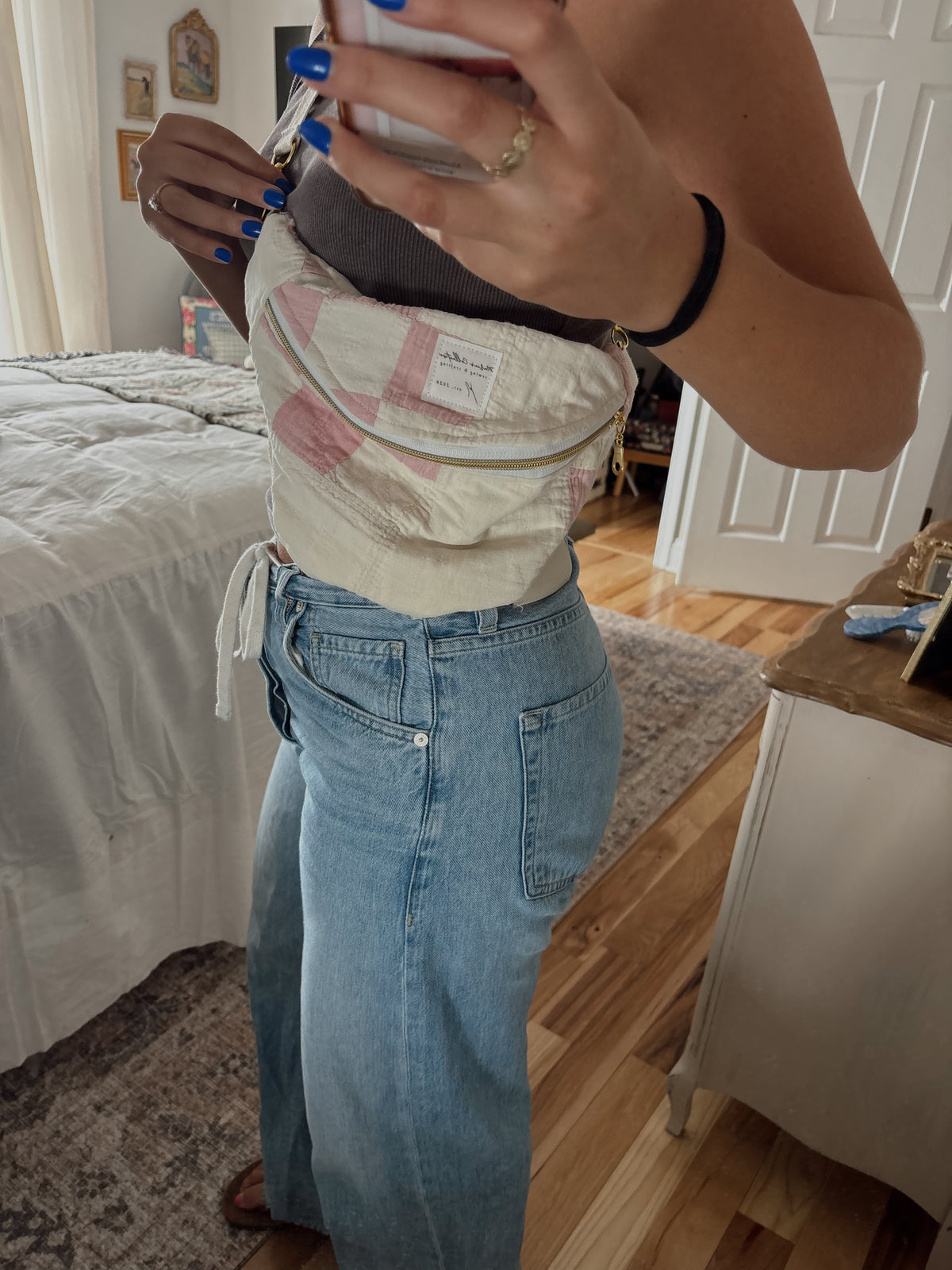 Bum Bag (2)