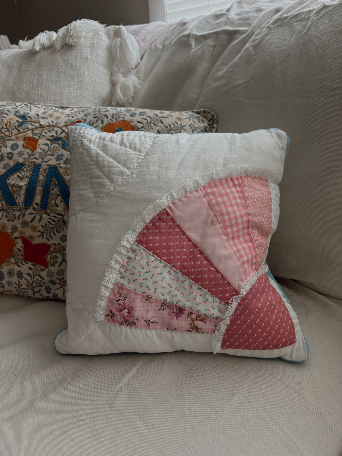 dresden plate pillow