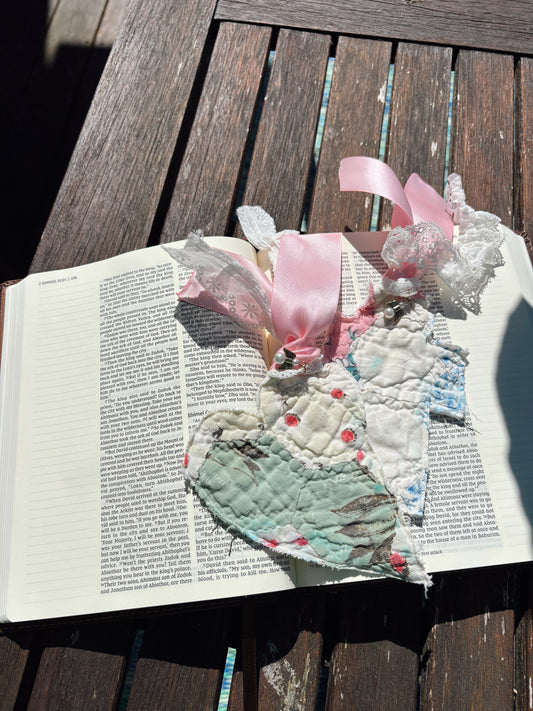 Quilted Lace Bookmark